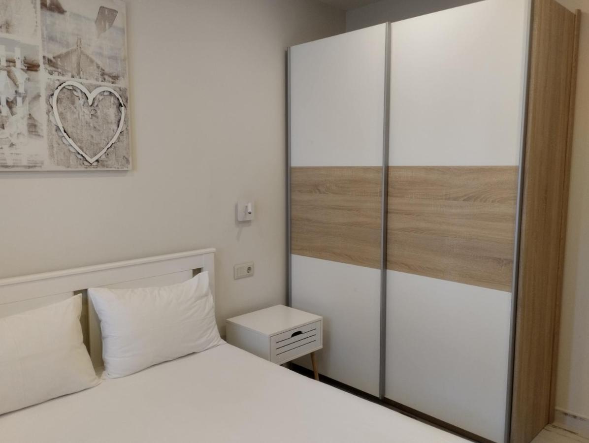 Melina Apartament *